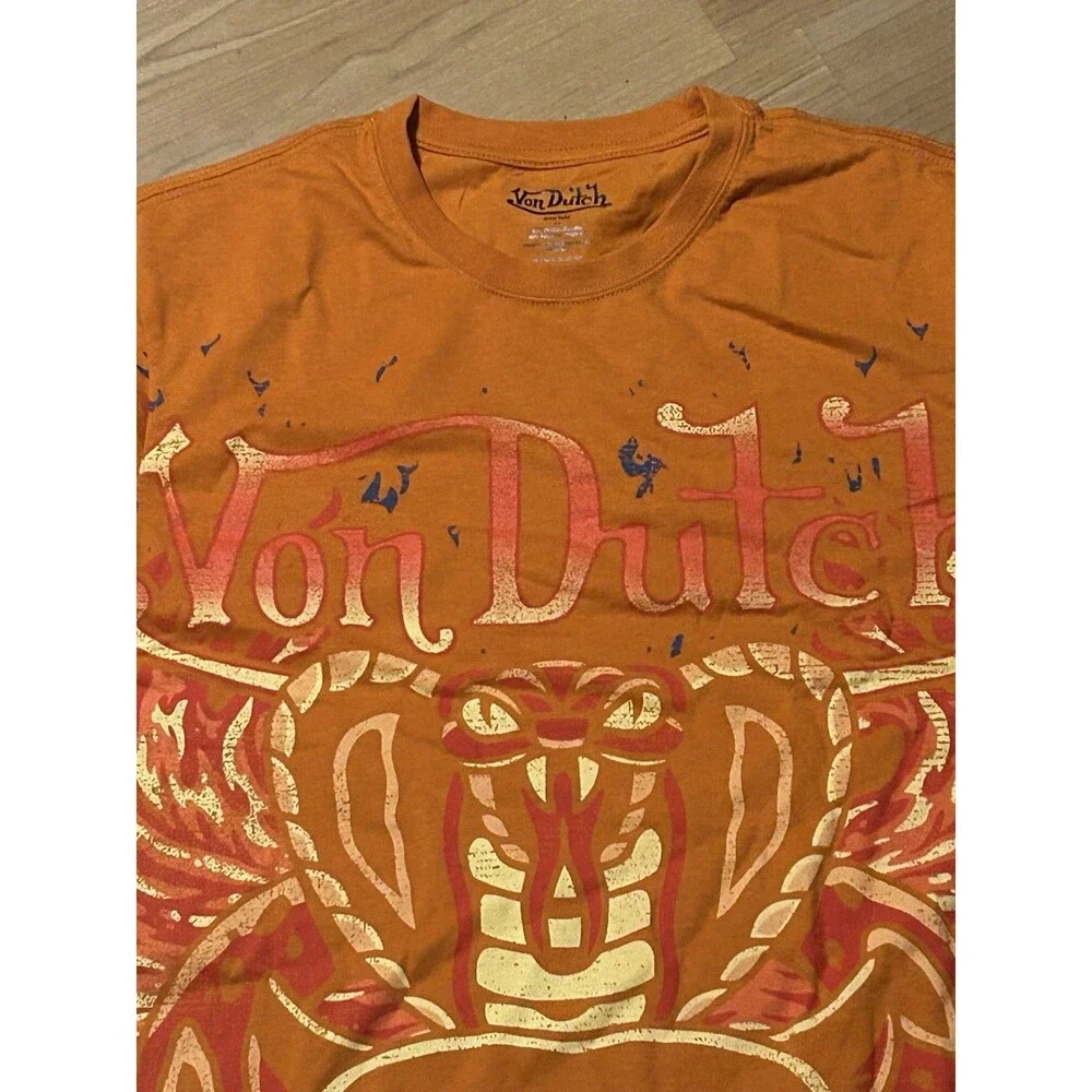 Von Dutch Tiger Snake Graphic T-Shirt Men M Orange Y2K Streetwear Tee NWT - Picture 3 of 4